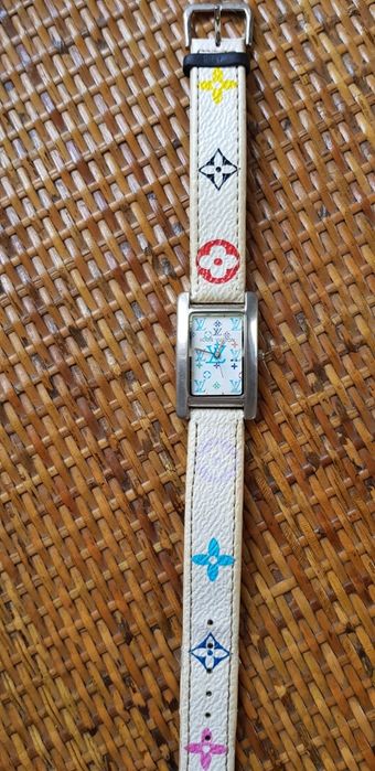 Оригинал 2003 Часы Louis Vuitton