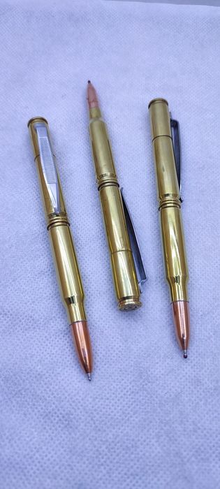 Ручка шарікова ручної роботи