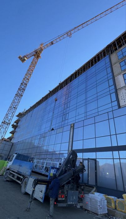 ТРЦ PHOENIX PLAZA 3км до центру Буковель,120м2,2200$/м2,магазин+оренда