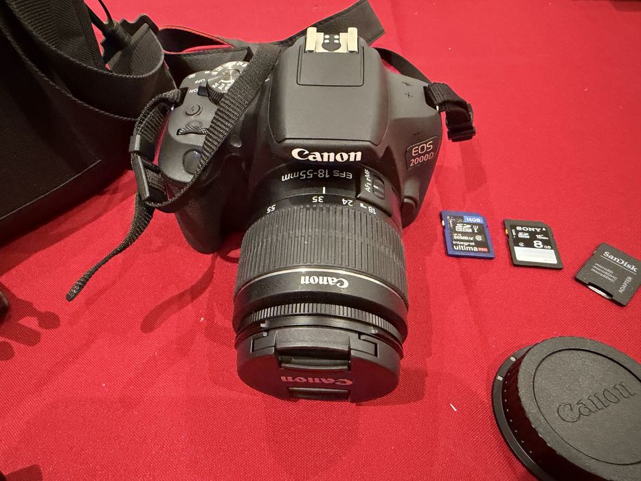 Canon EOS 2000D (Kit)