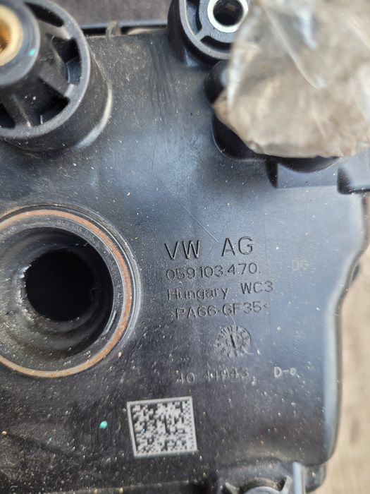 Клапані кришки Ауді 3.0 tdi 23го года