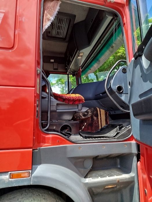 DAF 95XF 380 в гарному стані