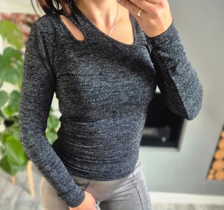 Elegancka bluzka damska szyta srebrną nicią M Firmy Only