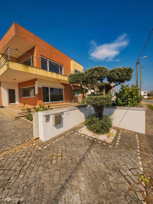 ✅ Moradia T4 de Luxo com 1200 m² de Terreno em Águeda | Garagem Gigant