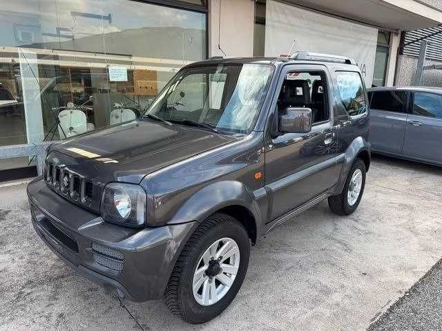 Suzuki Jimny 2011...