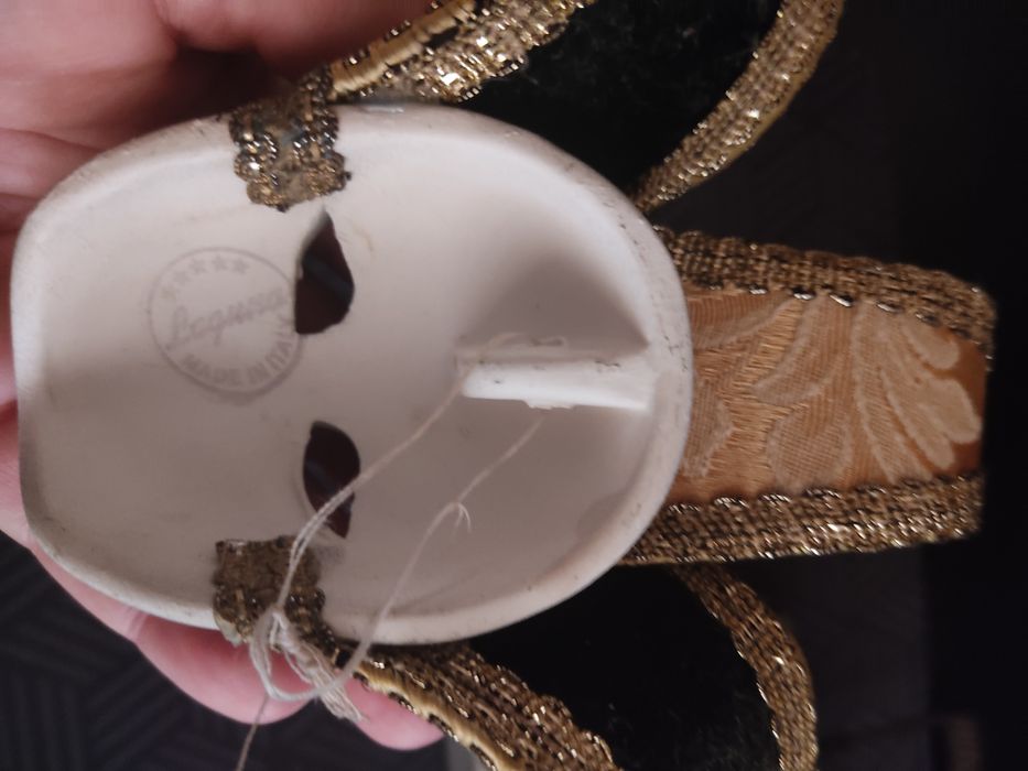 Интерьерная Венецианская маска