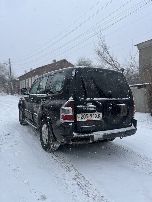 Митсубиси Паджеро 2000 3.5
