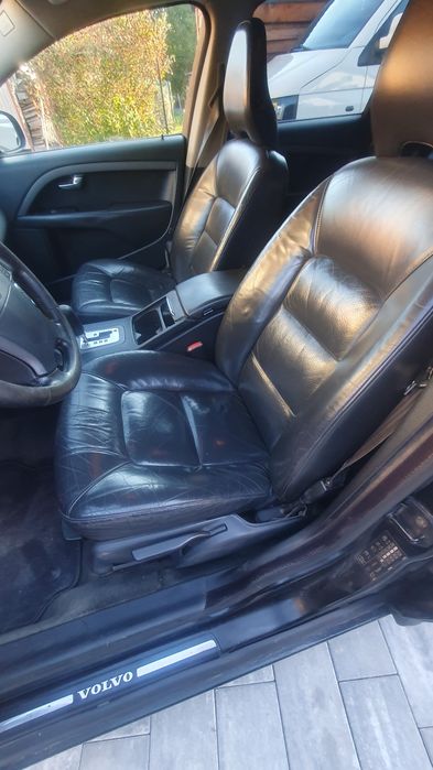 Volvo v70 2.5T automat