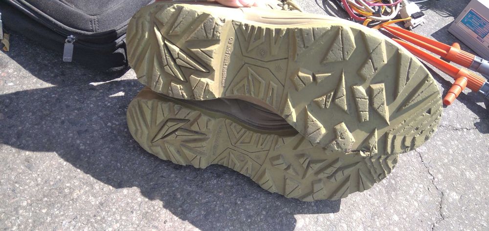 Берцы мужские 44 р