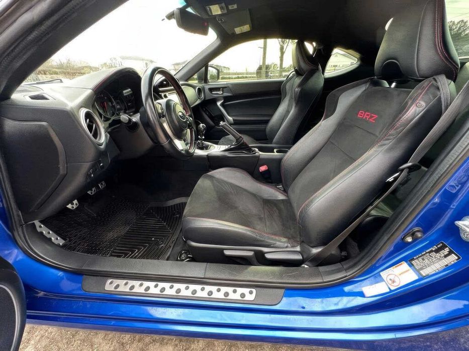 Subaru BRZ Limited      2016