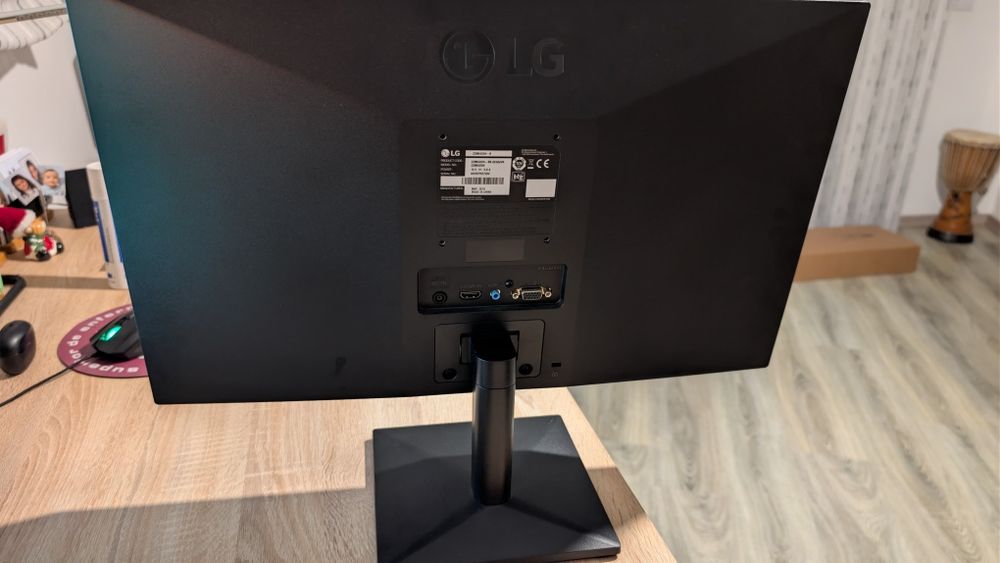 Monitor LG 22" Led FHD