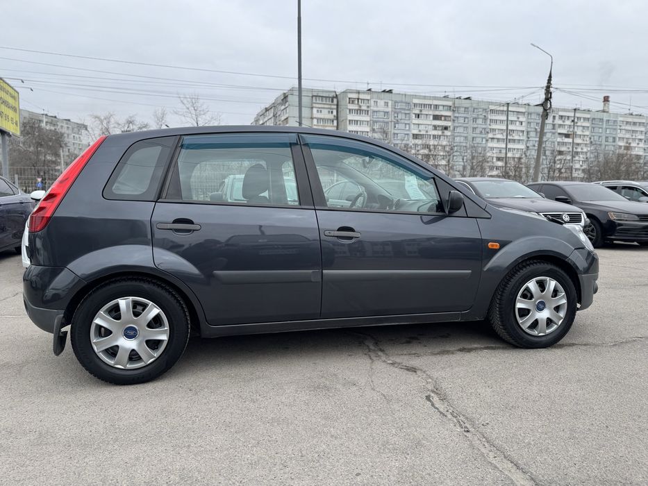 Продам Ford Fiesta