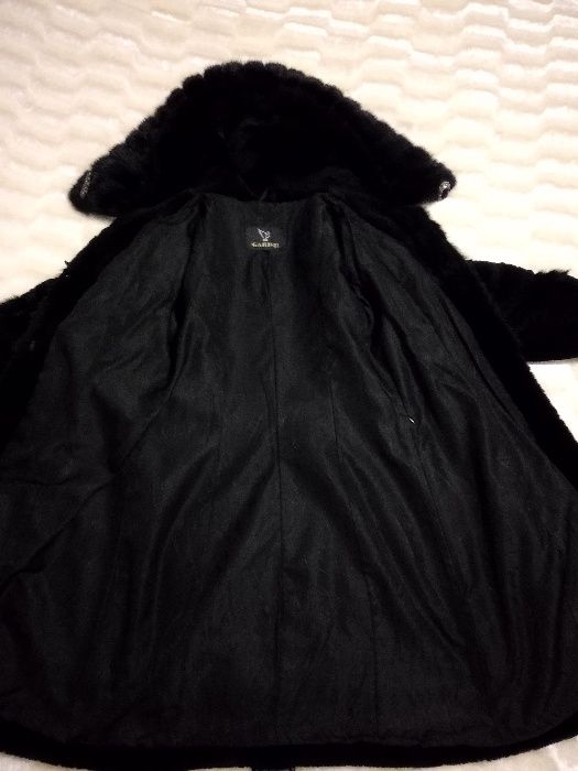 Шуба натуральна з мутона та норки