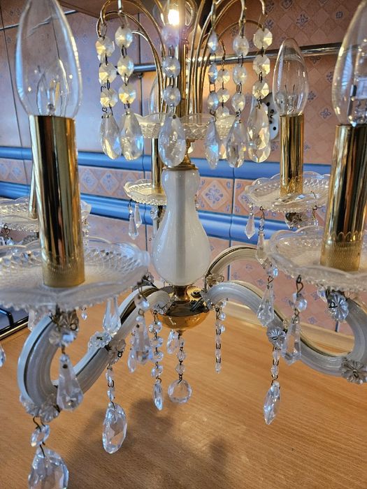 Żyrandol kryształowy