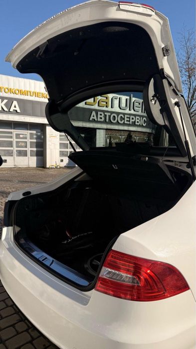 Skoda Superb 2014 VIN TMBAB43T1EB301075 фото оголошення 19 з 19