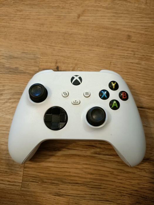Xbox Series S 512 GB com 2 comandos