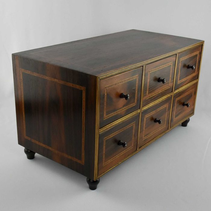 Contador de 6 gavetas pau-santo, com embutidos em pau rosa e pau cetim