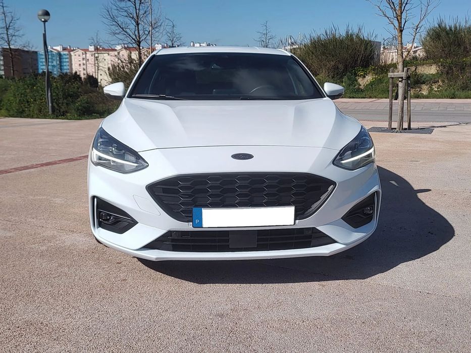 Ford Focus 1.0 EcoBoost S&S ST-LINE X