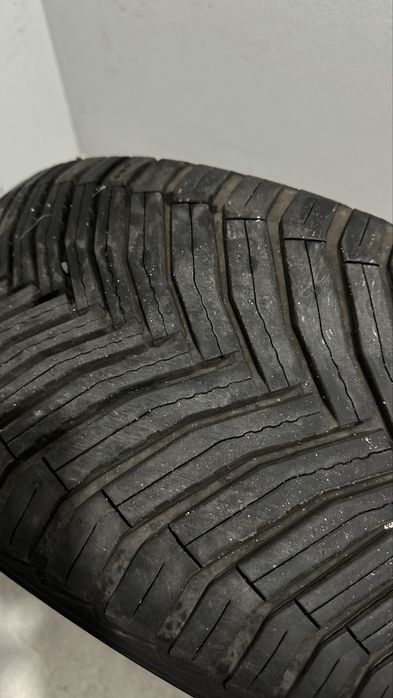 MICHELIN CrossClimate 255/45 R19 104H