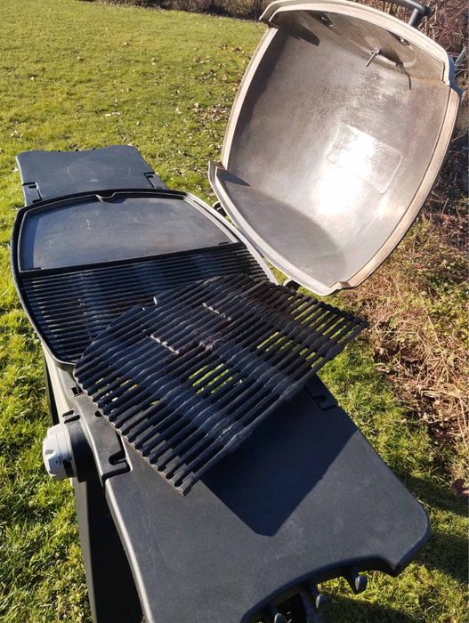 Газовий гриль «Weber Q300»