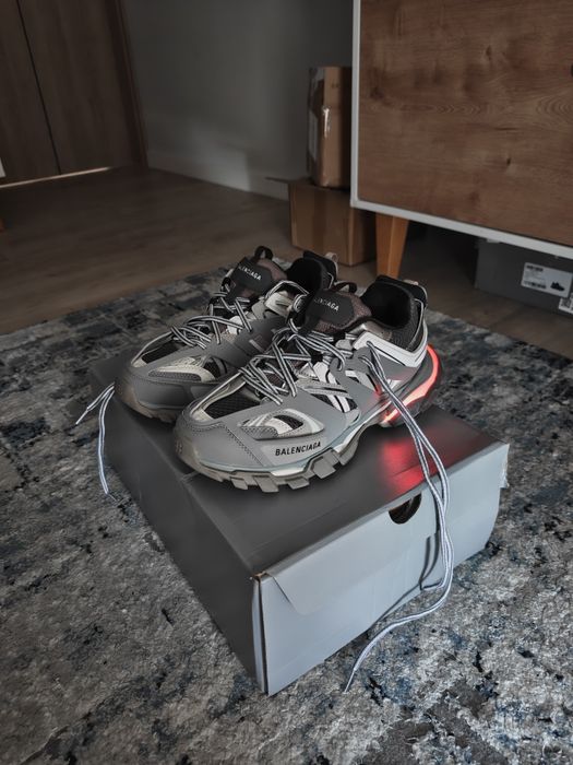 Buty Balenciaga trakcs LED szare