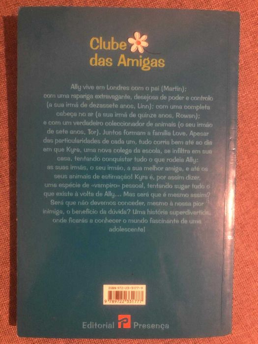 Três livros da Coleção Clube das Amigas