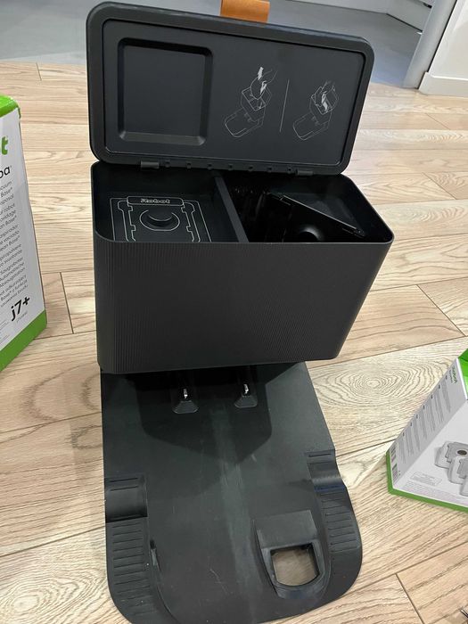 iRobot Roomba J7+ używany