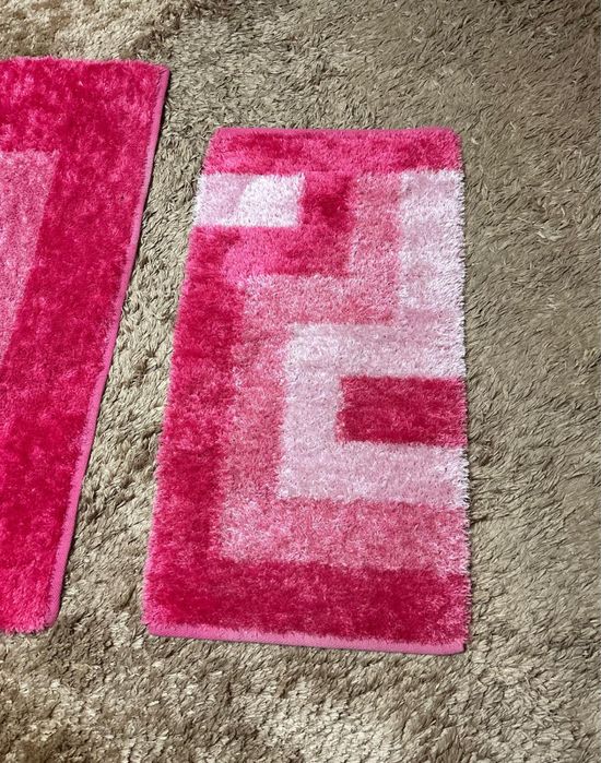 Carpete grande e tapete pequeno para venda