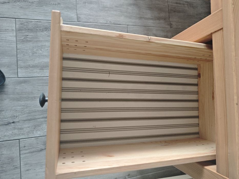 Biurko IKEA Hemnes sosna