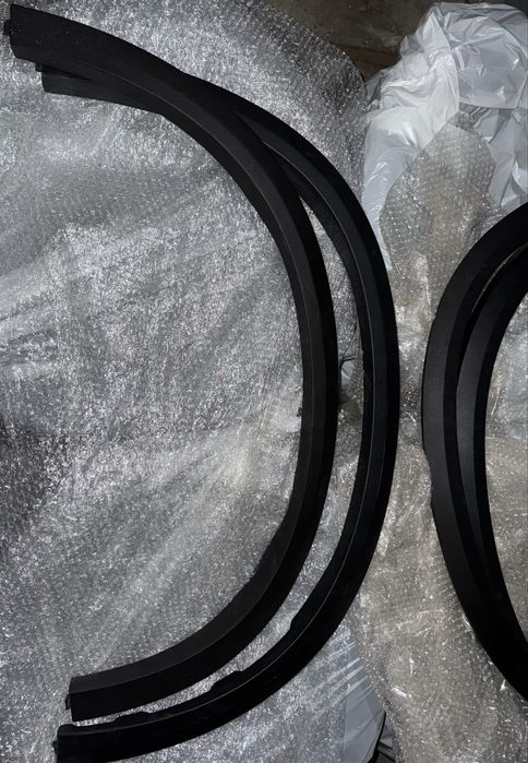 Локери/накладки на арки для BMW X5 G05 x-line оригінал