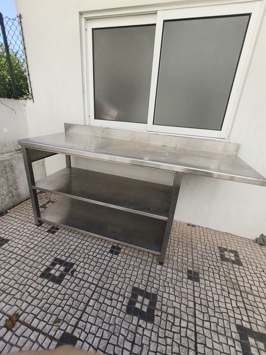 Escaparate em inox