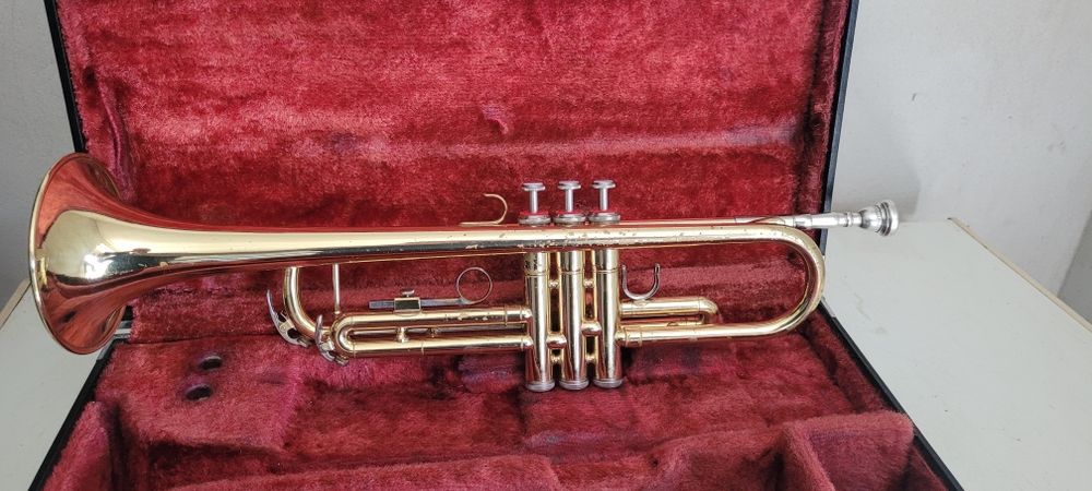 Trąbka Yamaha  YTR 4320 E