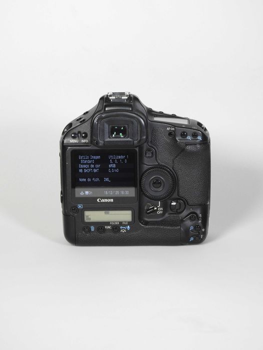 Canon EOS 1D Mark III