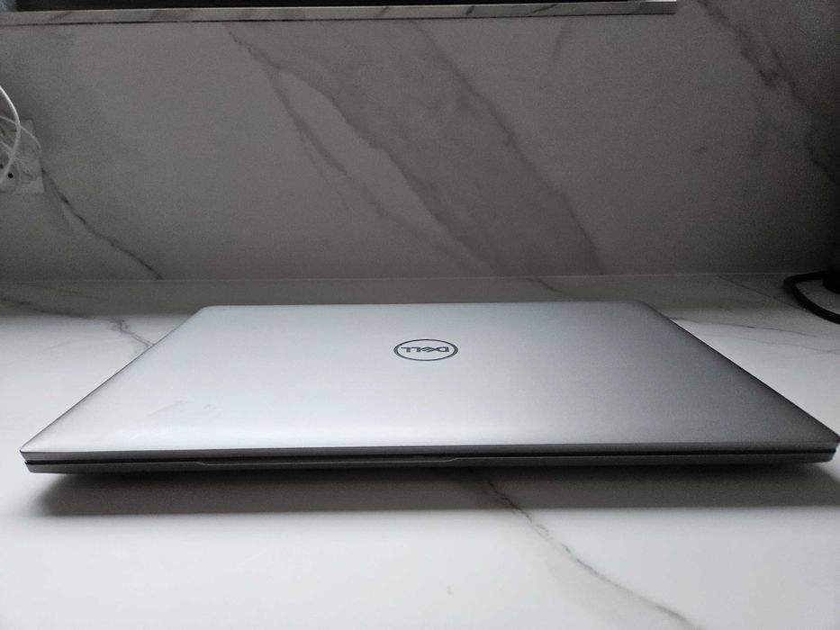 Laptop DELL Latitude 5520, Intel i7, 32 RAM, dysk SSD 512, Office 2019