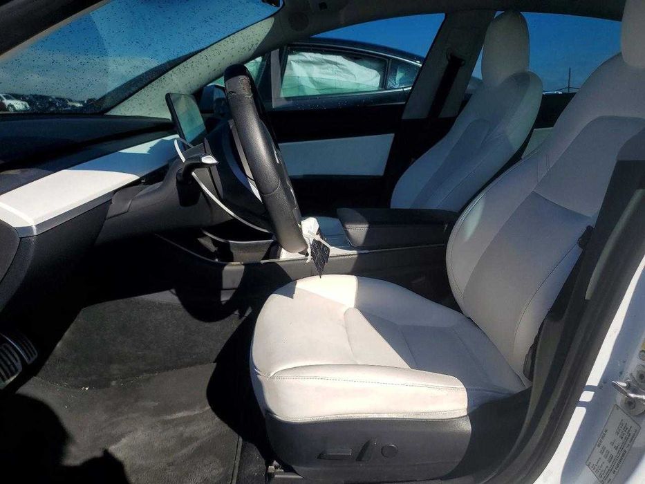 Tesla Model 3 2018