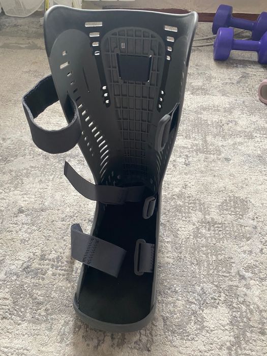 ортез голіностопний Össur Rebound Air Walker