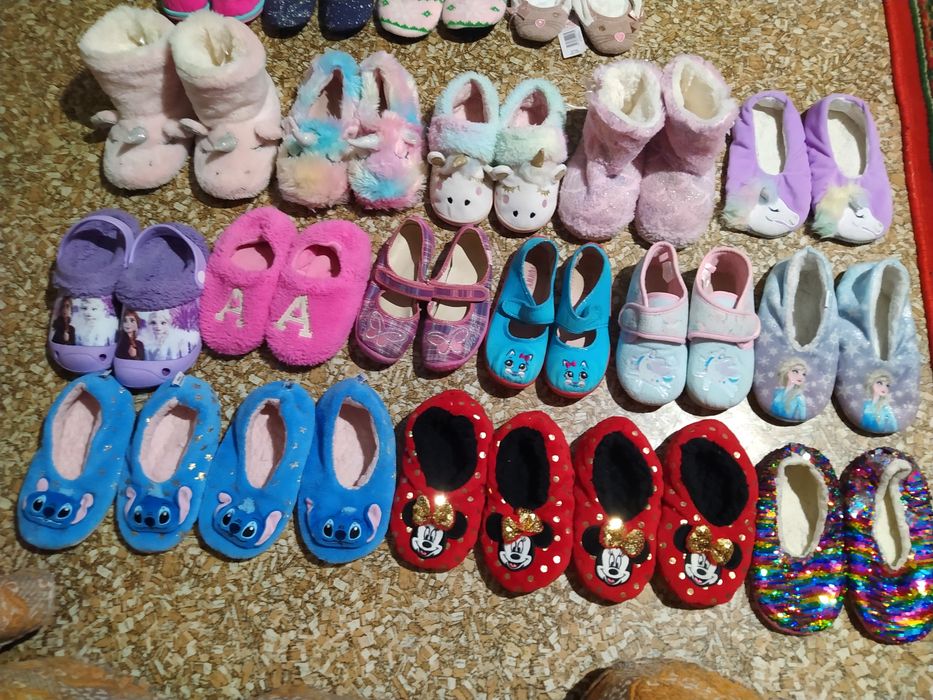 Тапки на дівчат.жіночі