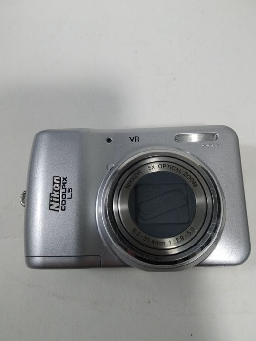 Фотоаппарат Nikon Coolpix L5  (Canon PowerShot