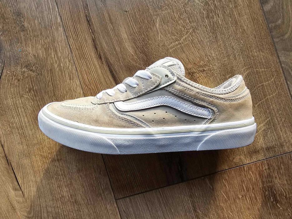 Tenisówki Vans Rowley Classic VN000E52F381 r.39 Szare