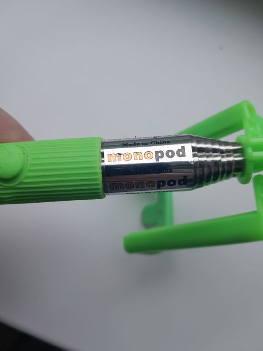 Селфи-палка для телефона