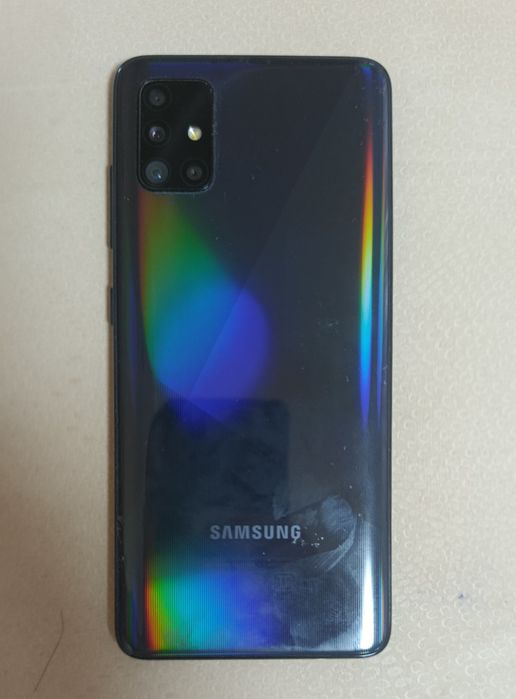 Телефон Samsung galaxy A51