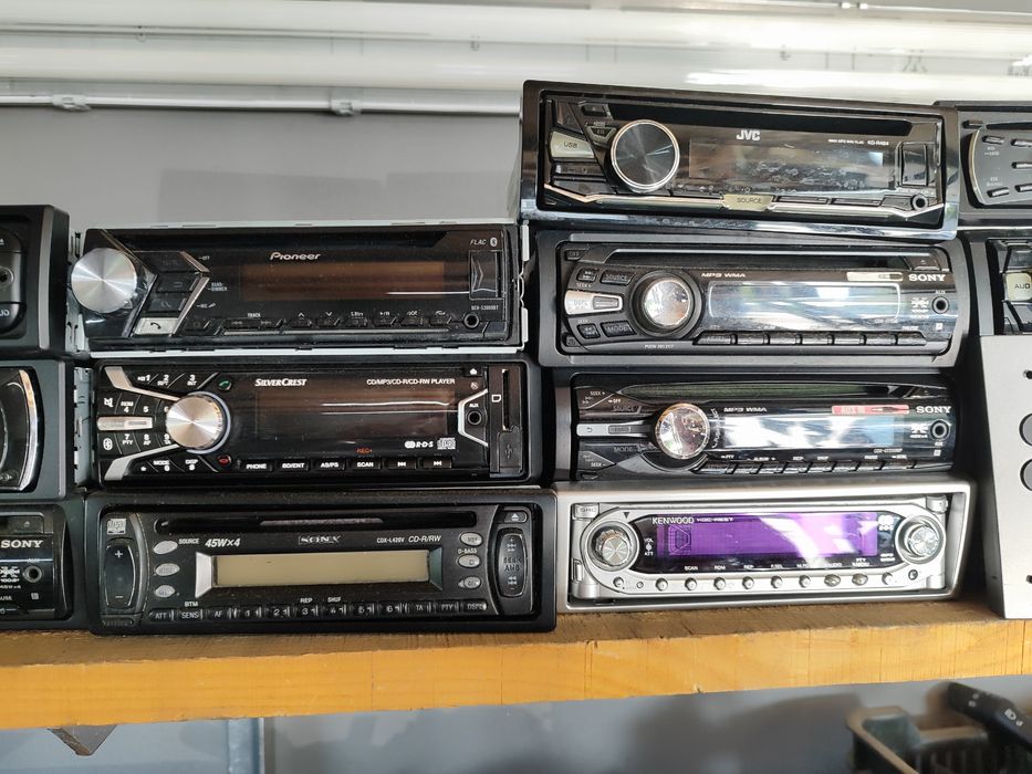 Radioodtwarzacz Cd Usb AUX Pioneer JVS radio samochodowe