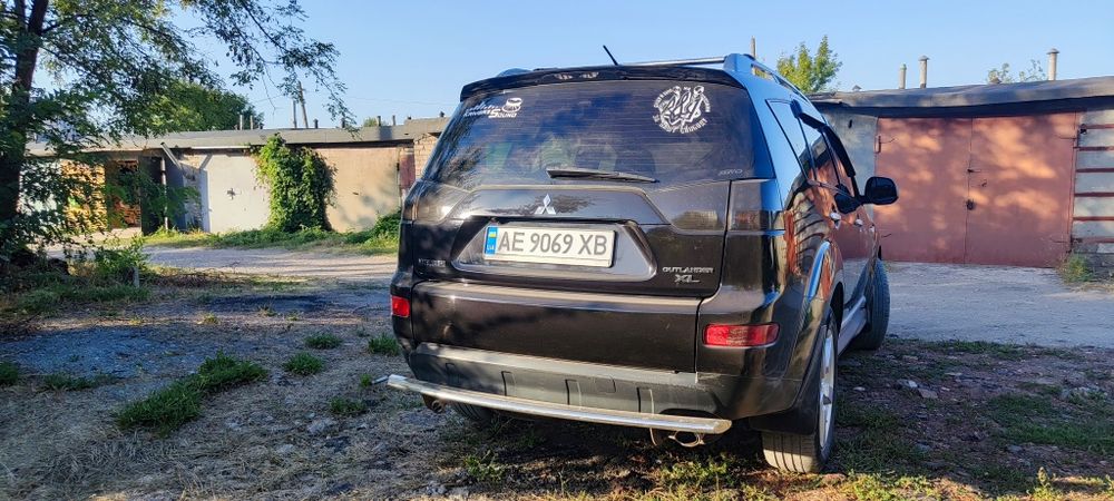 Продам Mitsubishi Outlender XL