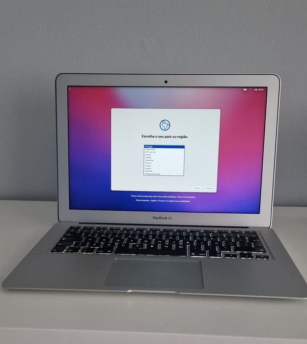 Apple MacBook Air 13 I7-1TB-8GB
