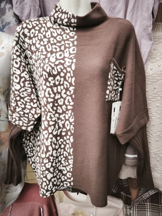 Жіночі светри кофти нарядні