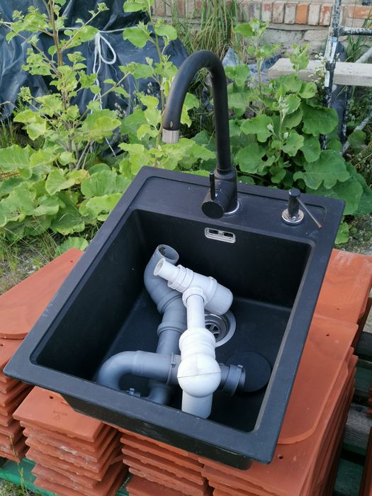Zlewozmywak zlew Franke czarny granitowy jednokomorowy z baterią syfonem komplet