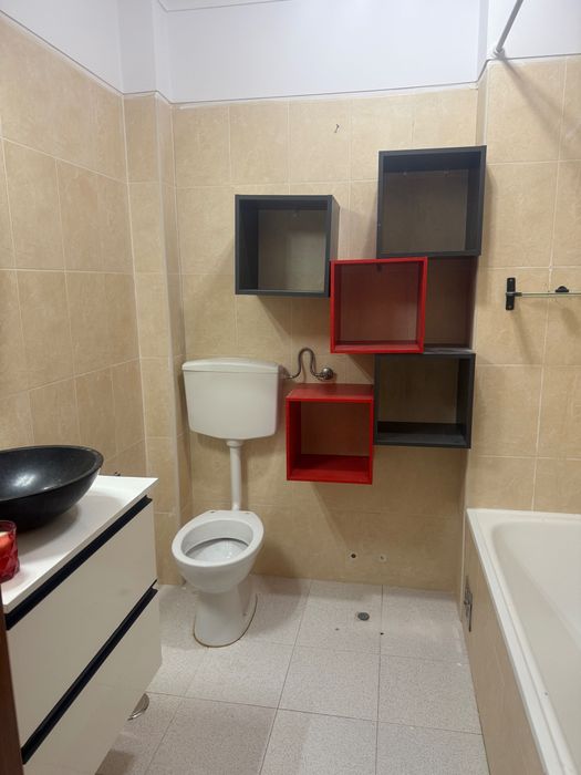 T1 em frente ao metro da ameixoeira com despesas incluídas