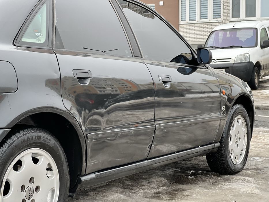 Продам аудюшку А4В5