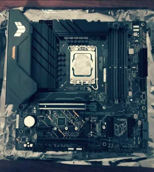 Intel Core I5 12600 & Asus TUF Gaming B660M-Plus64409184580226121