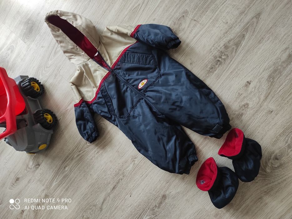 Kombinezon dla chłopca rozmiar 74 6-9 miesięcy